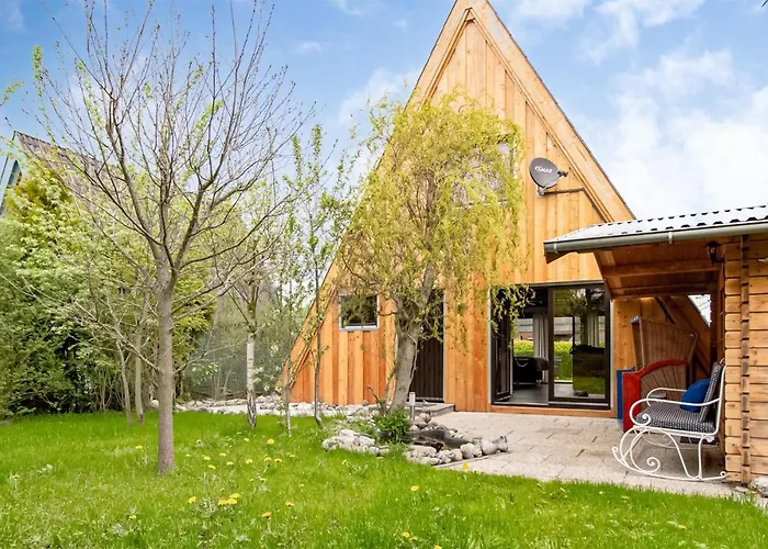 Awesome Home In Krusendorf Schwedeneck Jellenbek foto