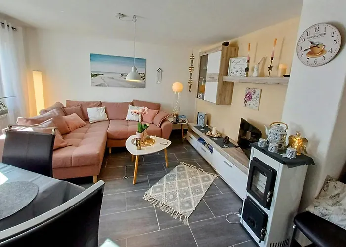 Lianes Hus Apartment Garding photo