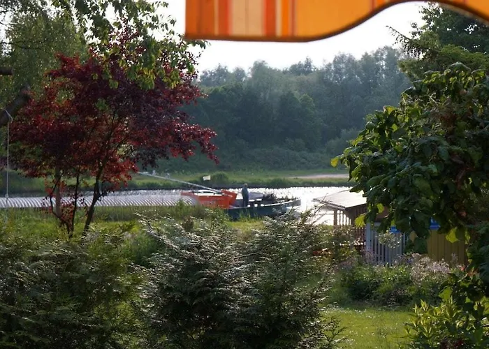 At The Canal Meadows Niendorf bei Berkenthin photo